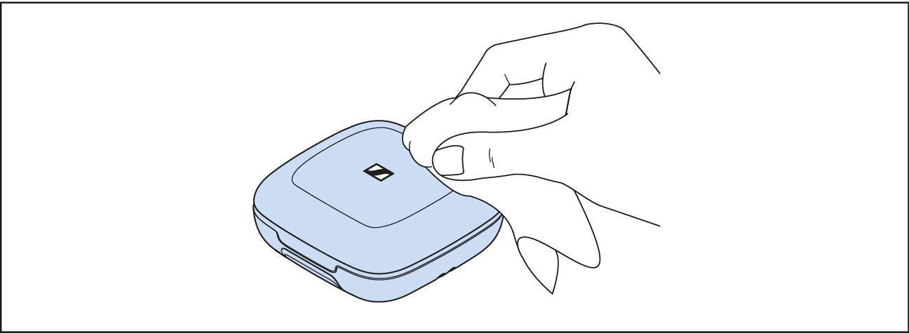 Reinigung Ladebox_mit Tuch
